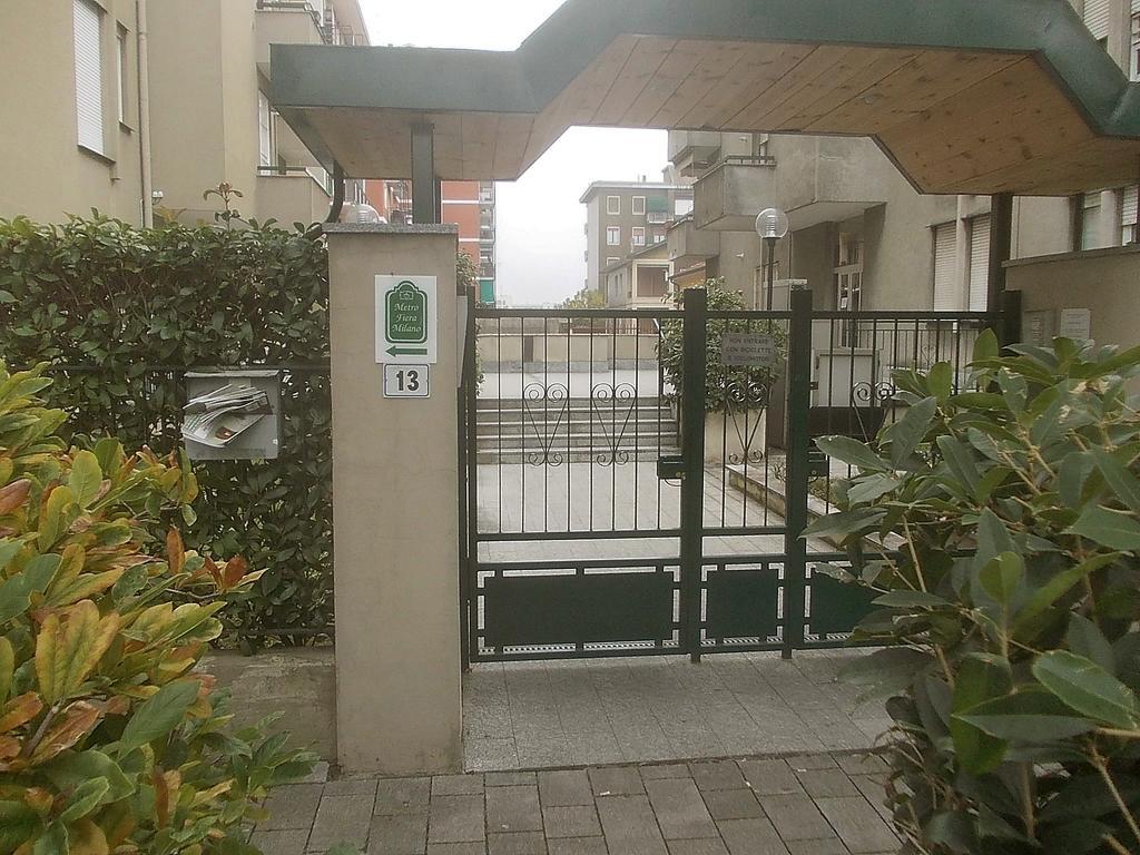 פרו Affittacamere Metro Fiera מראה חיצוני תמונה